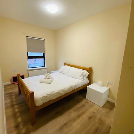 Glasgow Hopehill Garden Apartments ภายนอก รูปภาพ